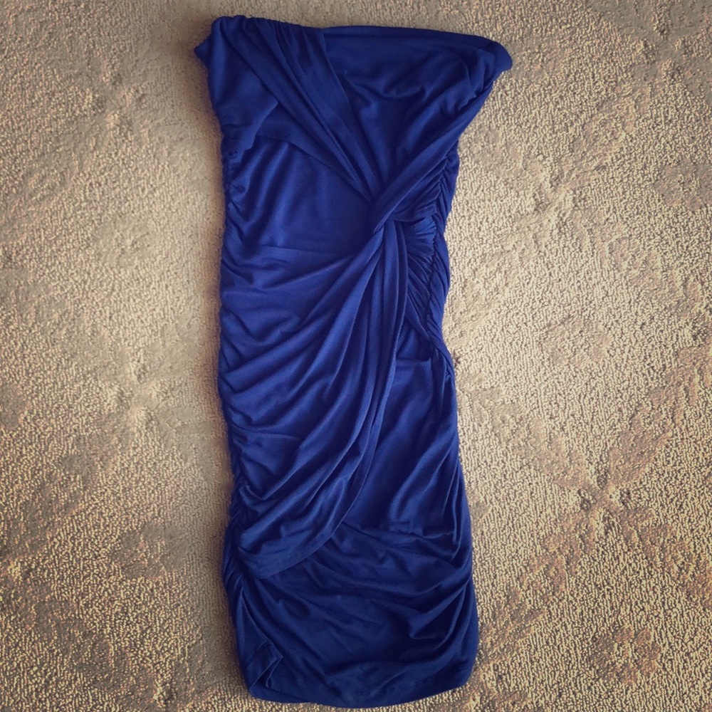 UNIQUE Tart Strapless Knot Dress GREAT condition